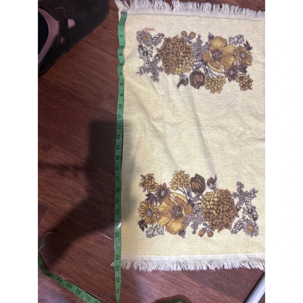 Vintage‎ Yellow Floral Bath Towel Retro Bathroom Decor Fringe